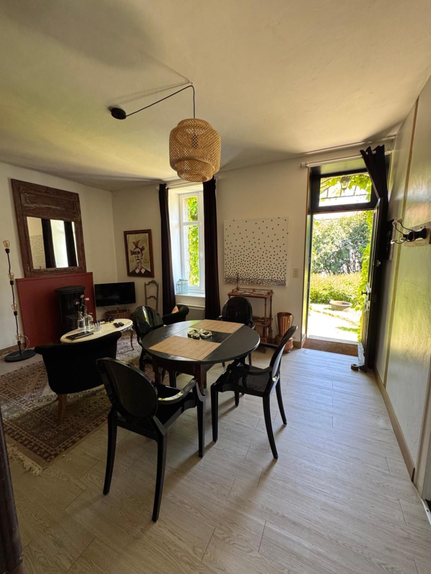 Cottage-Saint Laurent Sur Sevre Bagian luar foto