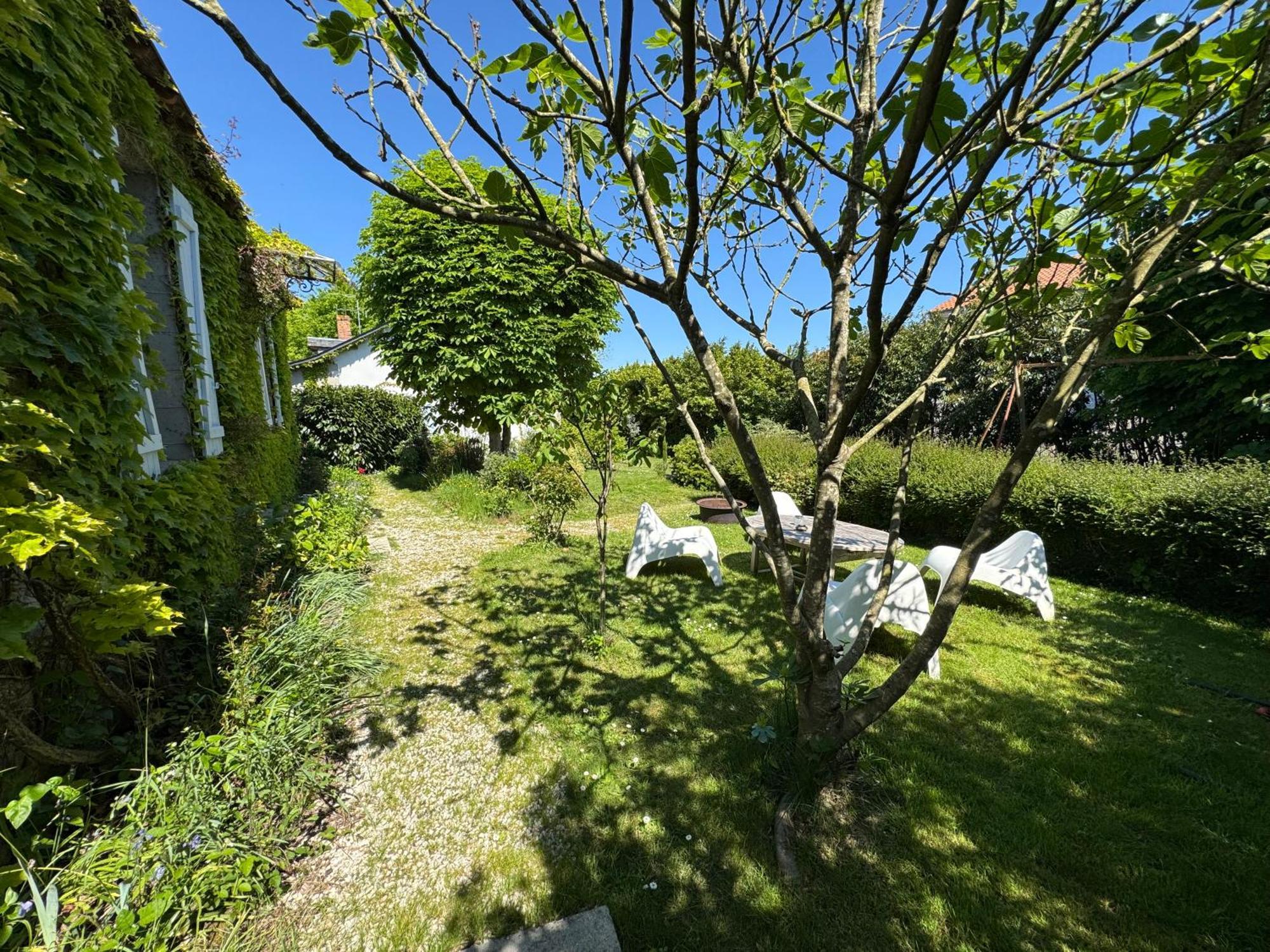Cottage-Saint Laurent Sur Sevre Bagian luar foto